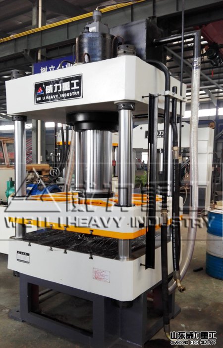 密胺餐具成型四柱油壓機(jī)廠(chǎng)家現(xiàn)貨供應(yīng)